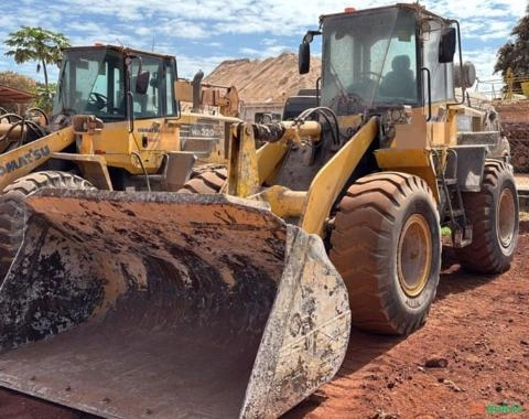 PÁ CARREGADEIRA KOMATSU WA200 ANO 2021 ÚNICO DONO NF DE ORIGEM Imagem PÁ CARREGADEIRA KOMATSU WA200 ANO 2021 ÚNICO DONO NF DE ORIGEM