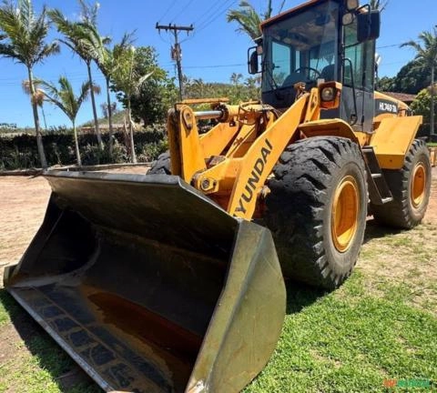 Pá Carregadeira Hyundai HL740-7A Ano 2012 Imagem Pá Carregadeira Hyundai HL740-7A Ano 2012