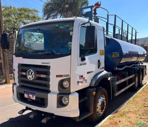 CAMINHÃO PIPA VOLKSWAGEN 26-260 6X4 ROBUST ANO 2021 Imagem CAMINHÃO PIPA VOLKSWAGEN 26-260 6X4 ROBUST ANO 2021