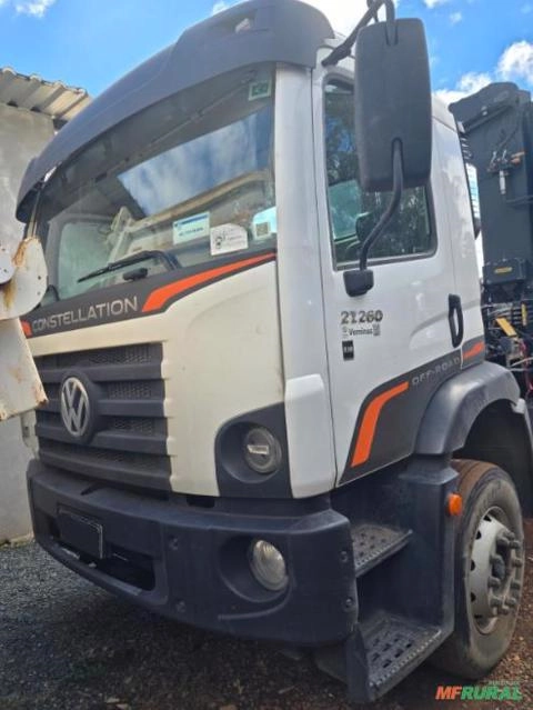 CAMINHÃO MUNCK VOLKSWAGEN, 27-260 6X4, ANO 2025, ÚNICO DONO, SEMI NOVO, 10.000KMS, PALFINGER 45.007 Imagem CAMINHÃO MUNCK VOLKSWAGEN, 27-260 6X4, ANO 2025, ÚNICO DONO, SEMI NOVO, 10.000KMS, PALFINGER 45.007