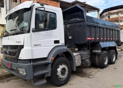 CAMINHÃO MERCEDES, MODELO AXOR 2831 6X4, ANO 2013 Imagem CAMINHÃO MERCEDES, MODELO AXOR 2831 6X4, ANO 2013