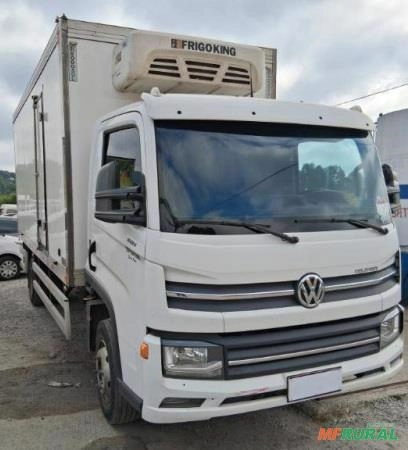 CAMINHÃO VOLKSWAGEN, MODELO 11.180 DELIVERY, ANO 2023/2024 Imagem CAMINHÃO VOLKSWAGEN, MODELO 11.180 DELIVERY, ANO 2023/2024