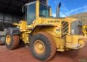 PÁ CARREGADEIRA VOLVO, MODELO L90F, ANO 2010, COM 19.000 HS TRABALHADAS, PESO OPERACIONAL 15T Imagem PÁ CARREGADEIRA VOLVO, MODELO L90F, ANO 2010, COM 19.000 HS TRABALHADAS, PESO OPERACIONAL 15T