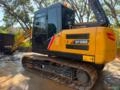 ESCAVADEIRA SANY, MODELO SY135C, ANO 2025, ÚNICO DONO, NF DE ORIGEM, SEMI NOVA, COM APENAS 1.687 HS Imagem ESCAVADEIRA SANY, MODELO SY135C, ANO 2025, ÚNICO DONO, NF DE ORIGEM, SEMI NOVA, COM APENAS 1.687 HS