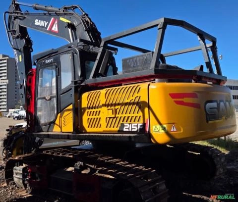 ESCAVADEIRA SANY, MODELO SY215F, ANO 2021 Imagem ESCAVADEIRA SANY, MODELO SY215F, ANO 2021