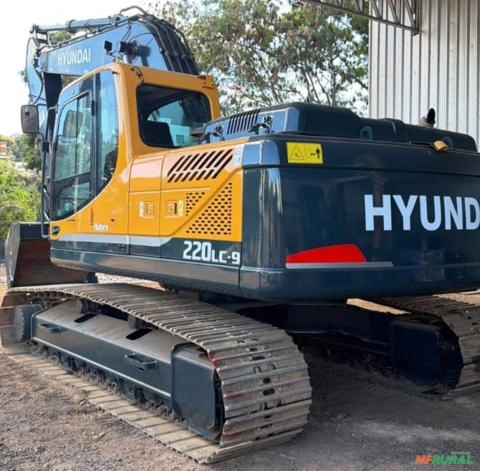 ESCAVADEIRA HYUNDAI, MODELO ROBEX 220LC-9, ANO 2022 Imagem ESCAVADEIRA HYUNDAI, MODELO ROBEX 220LC-9, ANO 2022