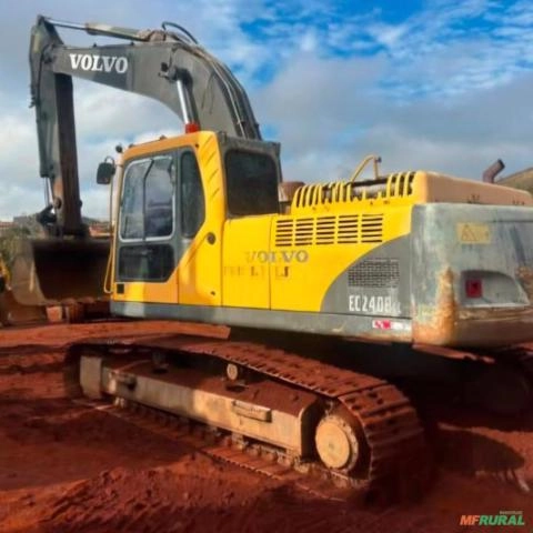ESCAVADEIRA VOLVO, MODELO EC240B LC, ANO 2009 Imagem ESCAVADEIRA VOLVO, MODELO EC240B LC, ANO 2009