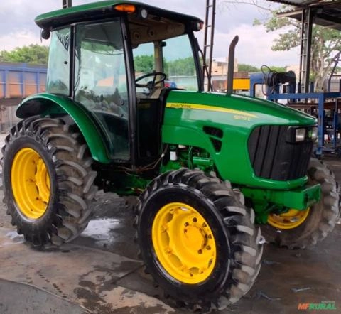 Trator John Deere 5078E 4X4 ANO 2019 Imagem Trator John Deere 5078E 4X4 ANO 2019