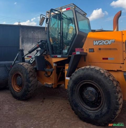 PÁ CARREGADEIRA CASE, MODELO W20F, ANO 2019 Imagem PÁ CARREGADEIRA CASE, MODELO W20F, ANO 2019