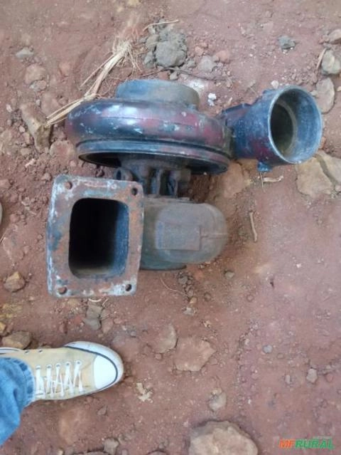 Turbina grande completa Imagem Turbina grande completa