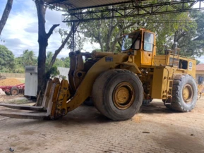 Pa carregadeira caterpillar modelo 988 B 1980