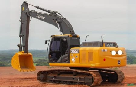 Imagem Escavadeira John Deere ano 2022  Modelo 210 G Imagem Escavadeira John Deere ano 2022  Modelo 210 G