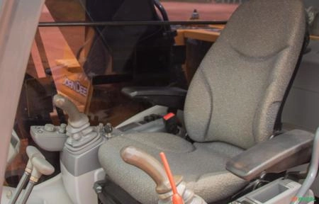 Imagem Escavadeira John Deere ano 2022  Modelo 210 G Imagem Escavadeira John Deere ano 2022  Modelo 210 G