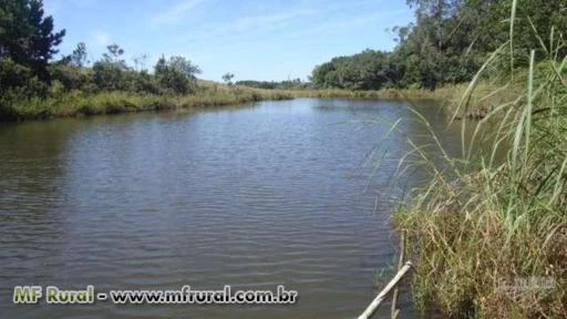 Linda Chácara em Botucatu-SP