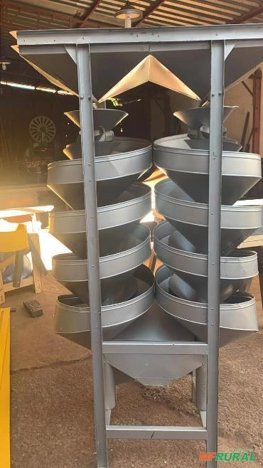 SELECIONADOR  DE GRÃOS EM ESPIRAL Imagem SELECIONADOR  DE GRÃOS EM ESPIRAL