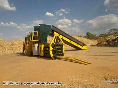 Imagem PRENSA ENFARDADEIRA HORIZONTAL Imagem PRENSA ENFARDADEIRA HORIZONTAL