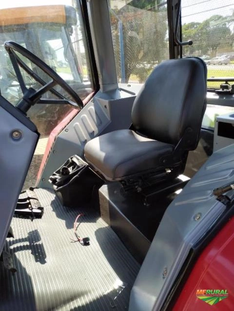 Imagem CABINE MASSEY FERGUSON 5285 REFORMADA Imagem CABINE MASSEY FERGUSON 5285 REFORMADA