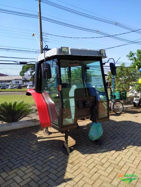 CABINE MASSEY FERGUSON 5285 REFORMADA Imagem CABINE MASSEY FERGUSON 5285 REFORMADA