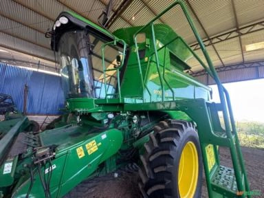 Colheitadeira John Deere 9770 STS ANO 2012 Imagem Colheitadeira John Deere 9770 STS ANO 2012