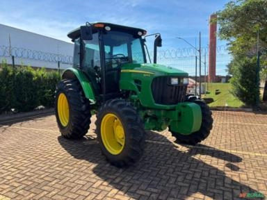 Trator John Deere 5078E Ano 2016 Imagem Trator John Deere 5078E Ano 2016