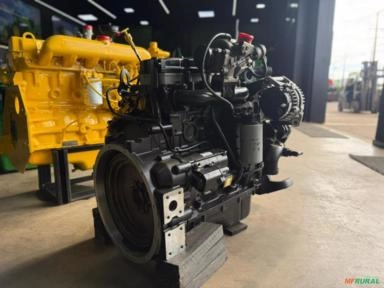 Motor Cummins - 4 Cilindros Imagem Motor Cummins - 4 Cilindros