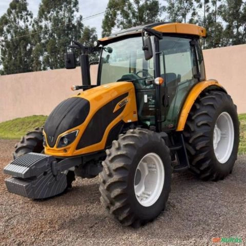 COLHEITADEIRA VALTRA A 104 ANO 2020 Imagem COLHEITADEIRA VALTRA A 104 ANO 2020