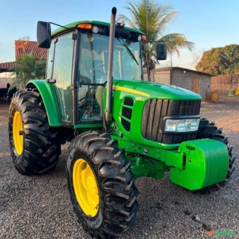 TRATOR JOHN DEERE 6115J ANO 2022 Imagem TRATOR JOHN DEERE 6115J ANO 2022