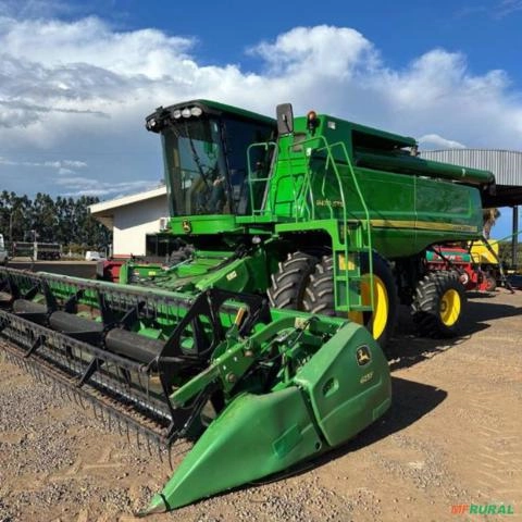 COLHEITADEIRA JOHN DEERE STS 9470 Ano 2013 Imagem COLHEITADEIRA JOHN DEERE STS 9470 Ano 2013