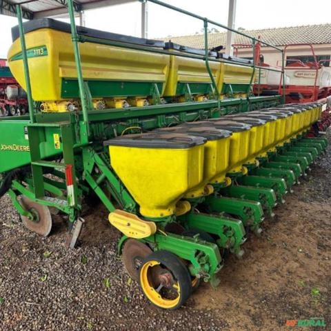 PLANTADEIRA JOHN DEERE 1113 ANO 2015 Imagem PLANTADEIRA JOHN DEERE 1113 ANO 2015