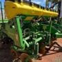 PLANTADEIRA JOHN DEERE 1111 Ano 2011 Imagem PLANTADEIRA JOHN DEERE 1111 Ano 2011
