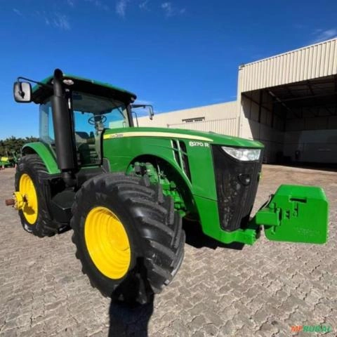 TRATOR JOHN DEERE 8270R Imagem TRATOR JOHN DEERE 8270R