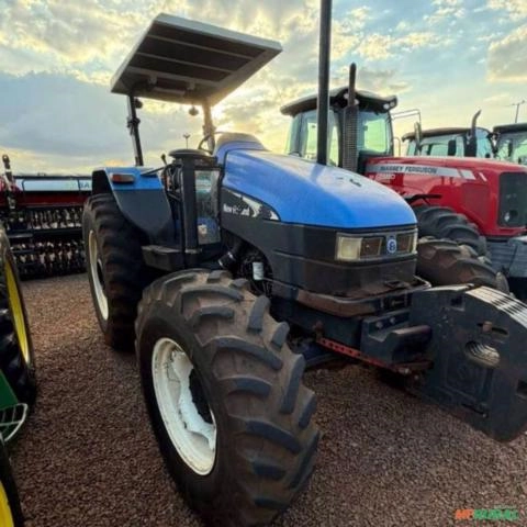 Trator New Holland TS 110 Ano 2006 Imagem Trator New Holland TS 110 Ano 2006