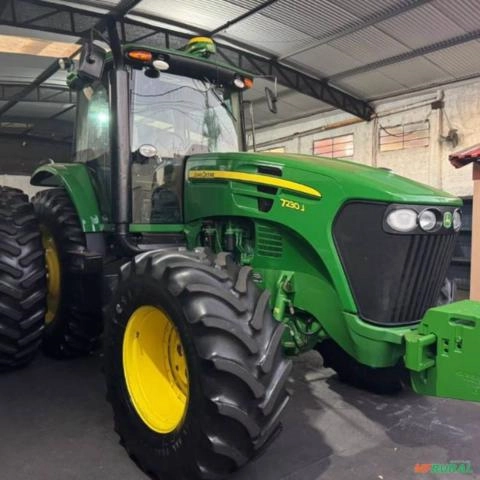 TRATOR JOHN DEERE 7230J Imagem TRATOR JOHN DEERE 7230J