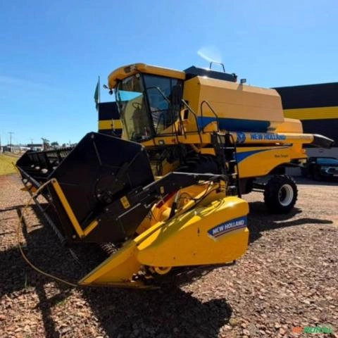 COLHEITADEIRA NEW HOLLAND TC 5090 Imagem COLHEITADEIRA NEW HOLLAND TC 5090