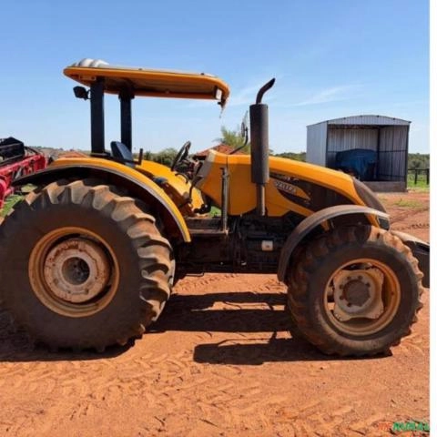 TRATOR VALTRA A124 - Ano 2020 Imagem TRATOR VALTRA A124 - Ano 2020