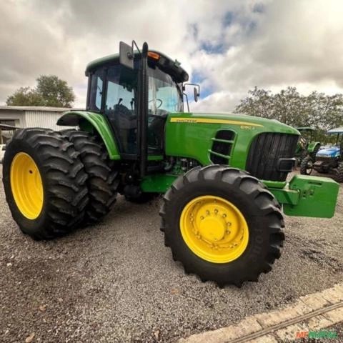 TRATOR JOHN DEERE 6180J - Ano 2016 Imagem TRATOR JOHN DEERE 6180J - Ano 2016