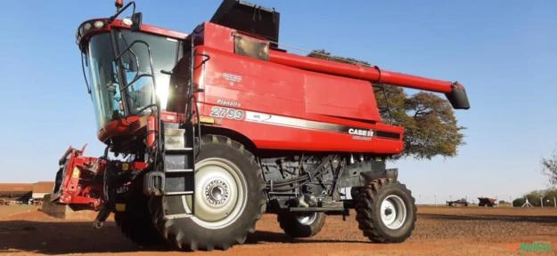 COLHEITADEIRA 2799 CASE ANO 2013, TRABALHADA 2014 Imagem COLHEITADEIRA 2799 CASE ANO 2013, TRABALHADA 2014