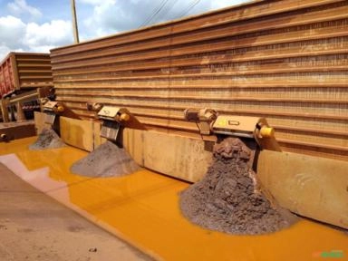 Imagem Lavador de Pneus e Rodas Para Mineração Imagem Lavador de Pneus e Rodas Para Mineração