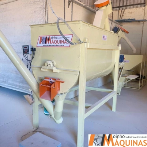 Misturador Horizontal Industrial em Aço Inox Imagem Misturador Horizontal Industrial em Aço Inox