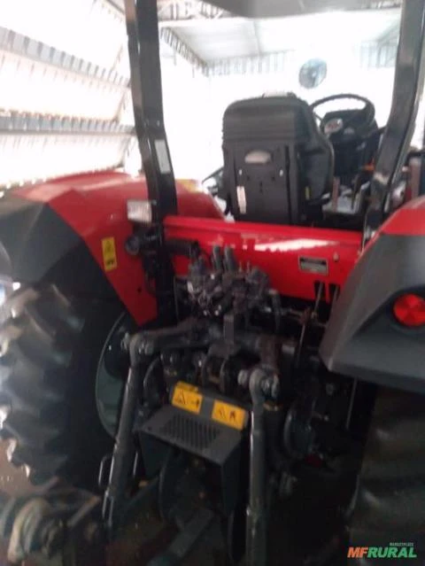 Trator Massey Ferguson 4707 4x2 ano 19