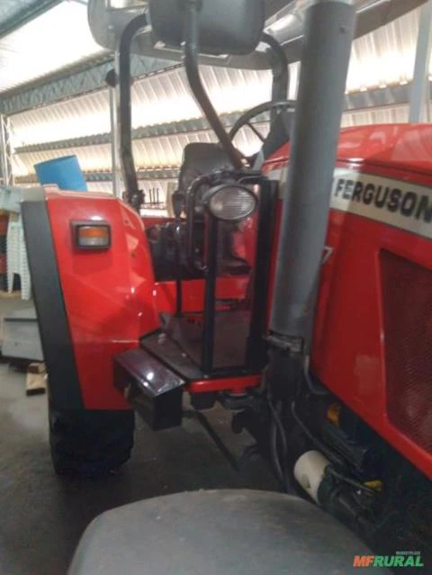 Trator Massey Ferguson 4707 4x2 ano 19