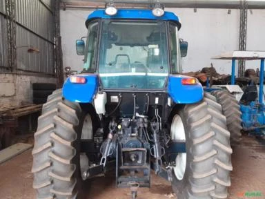 Trator Outros New Holland 4x4 ano 21