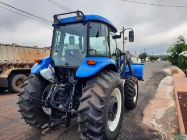 Trator New Holland TL 85 E 4x4 ano 18