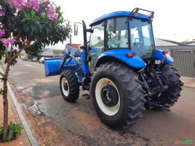 Trator New Holland TL 85 E 4x4 ano 18