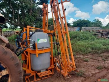 Pulverizador Jacto Condor 800 AM16, ano 2023 Imagem Pulverizador Jacto Condor 800 AM16, ano 2023
