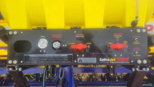 Imagem Plantadeira agrícola PST Plus com 7linha com tanque micron Imagem Plantadeira agrícola PST Plus com 7linha com tanque micron