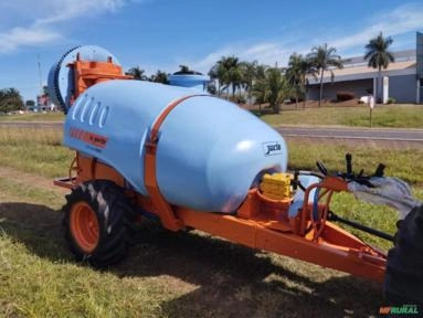 Atomizador Jacto, ano 2013 Imagem Atomizador Jacto, ano 2013