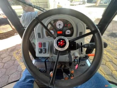 Imagem Trator Outros Massey Ferguson 4x4 ano 21 Imagem Trator Outros Massey Ferguson 4x4 ano 21