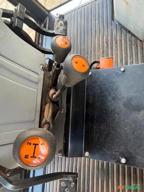 Imagem Trator Outros Massey Ferguson 4x4 ano 21 Imagem Trator Outros Massey Ferguson 4x4 ano 21