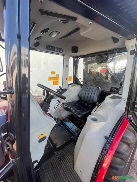 Imagem Trator Outros Massey Ferguson 4x4 ano 21 Imagem Trator Outros Massey Ferguson 4x4 ano 21